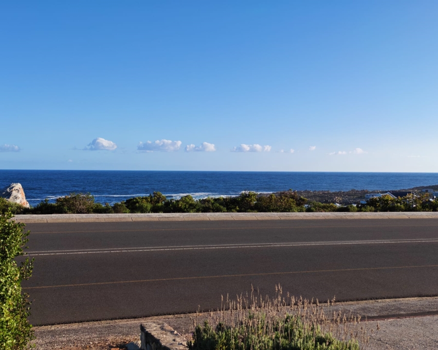 4 Bedroom Property for Sale in Bettys Bay Western Cape